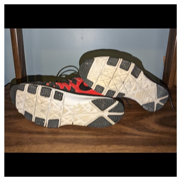 nike free trainer 5.0 Men’s Size 12 Sneakers - Picture 5 of 8